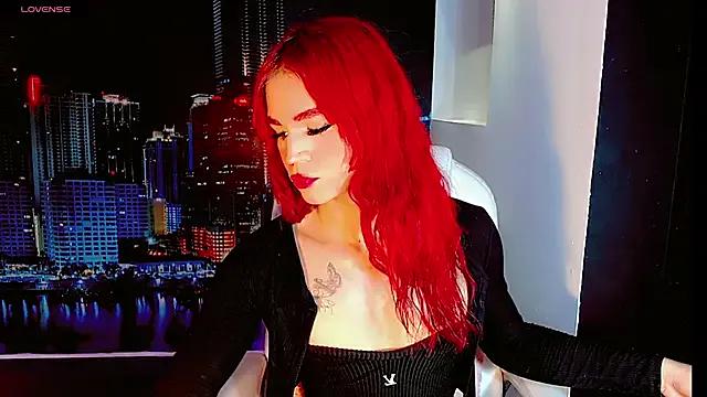 Saraa_Jone from StripChat is Freechat