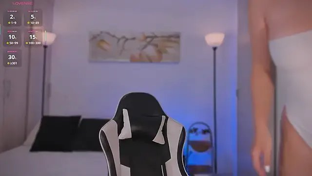 saracavali on StripChat 