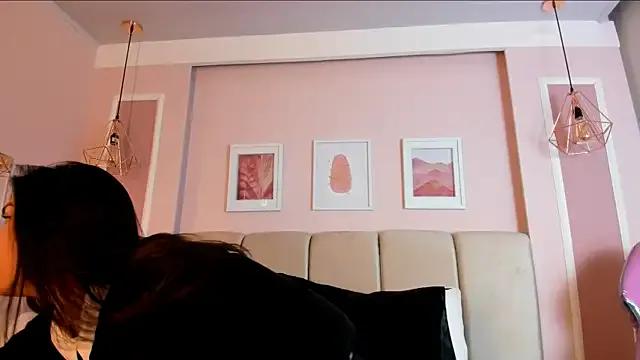 Sarah_Reidd from StripChat