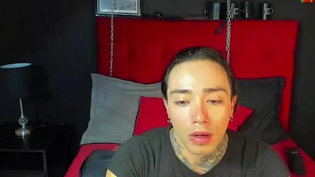 Saralefth from StripChat