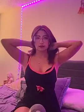saramooon from StripChat is Freechat