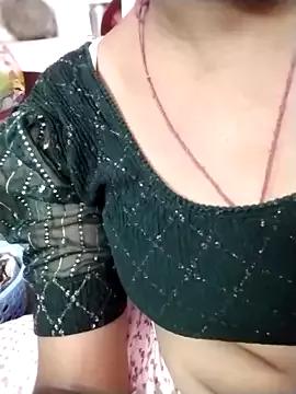 Sarmila45 from StripChat is Freechat