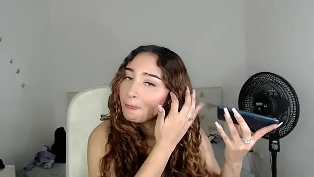 sasha_17_ from StripChat is Freechat