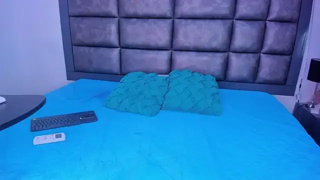 Sasha_Picot17 on StripChat 