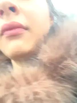 SashaCatt from StripChat is Freechat