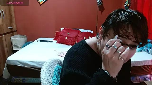 Sasharosee2 from StripChat is Freechat