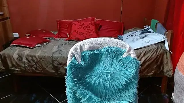 Sasharosee2 on StripChat 