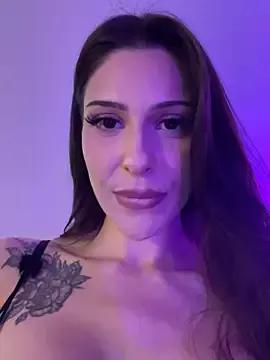Sassy-Susie from StripChat