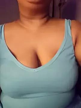 sassy_horny from StripChat is Freechat