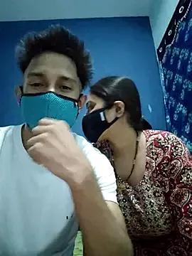 SassyWildCouple from StripChat