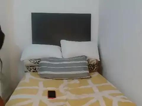 Savage-Belle from StripChat is Freechat