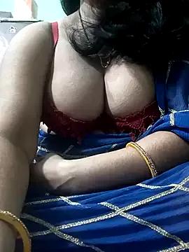 Savita_bhabhii from StripChat is Freechat