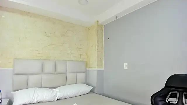 ScarletEvanss_ from StripChat is Freechat