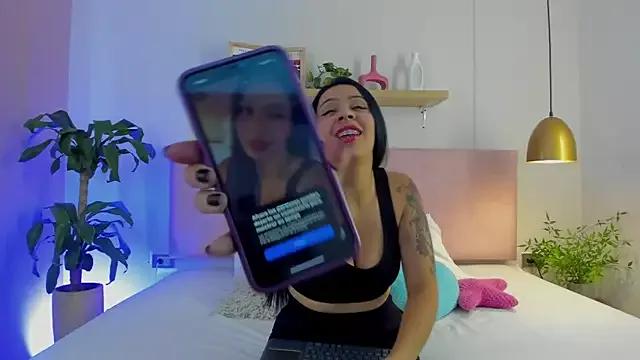ScarlethBloom from StripChat is Freechat