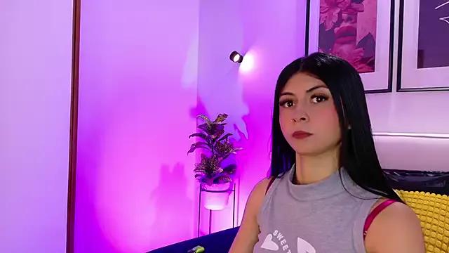 scarlette_Foxyy39 from StripChat is Freechat