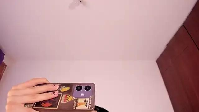 ScarlettRosetti from StripChat is Freechat