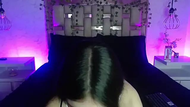 ScarlettRox from StripChat is Freechat