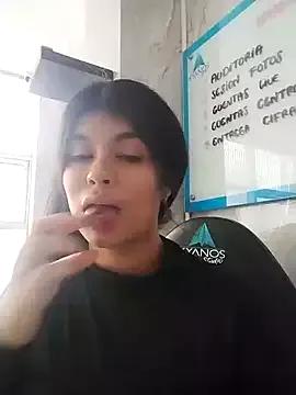 sccarlett_rousse from StripChat is Freechat