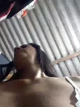 Selenahot23sexy from StripChat is Freechat