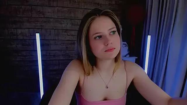 Checkout girls naked models with similar nickname. Cute sexy Free Models.