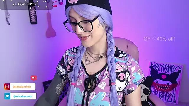 selvalentinex from StripChat is Freechat