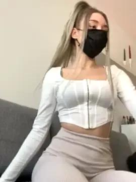 Sensitiveee from StripChat