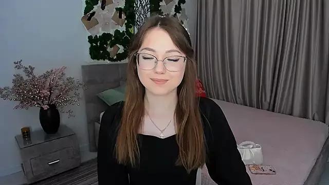 Checkout girls naked models with similar nickname. Cute sexy Free Models.