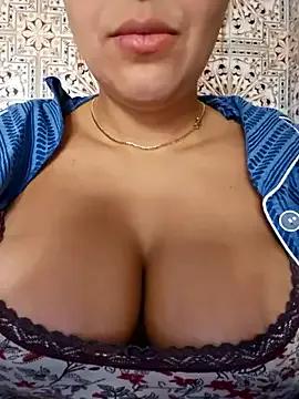 Sexy-girl from StripChat is Freechat