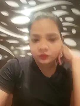 Sexy-Lara-69 from StripChat is Freechat
