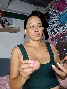 sexy_butterfly_1 from StripChat is Freechat