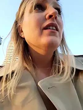Sexybiene969 from StripChat is Freechat