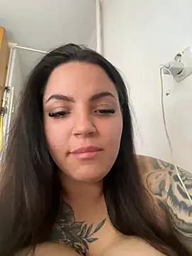 SexyBuncy from StripChat is Freechat