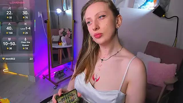 Sexycutes_ from StripChat is Freechat