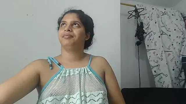 sexyhot20xxx from StripChat is Freechat
