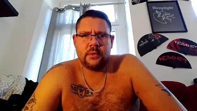 sexykevin17cm from StripChat is Freechat