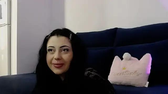 SexyNixy from StripChat is Freechat