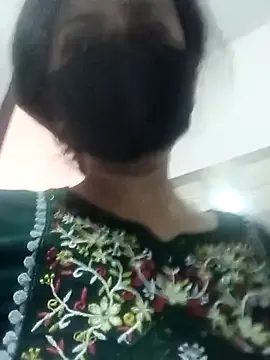 sexyqueen558 from StripChat is Freechat