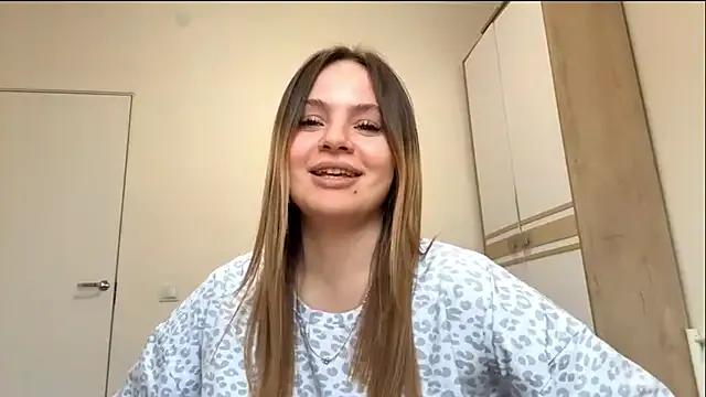 ShaGruninger from StripChat is Freechat