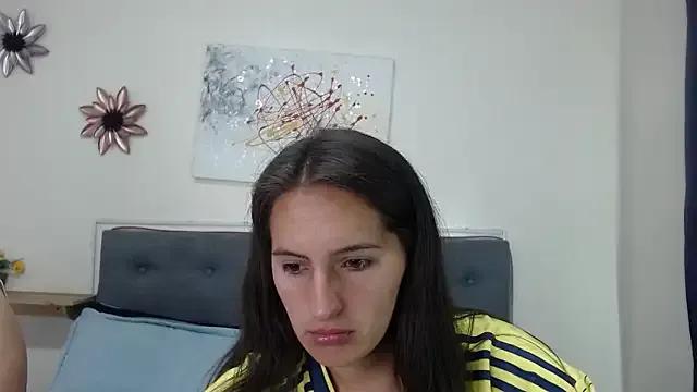 sharon_and_kloee from StripChat is Freechat