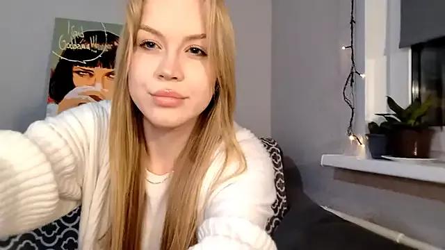 Checkout girls naked models with similar nickname. Cute sexy Free Models.