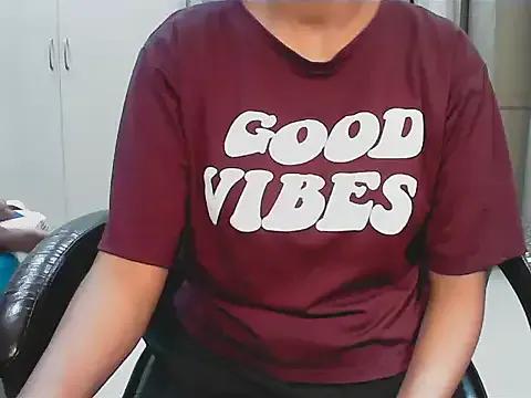 short_girl_ from StripChat is Freechat