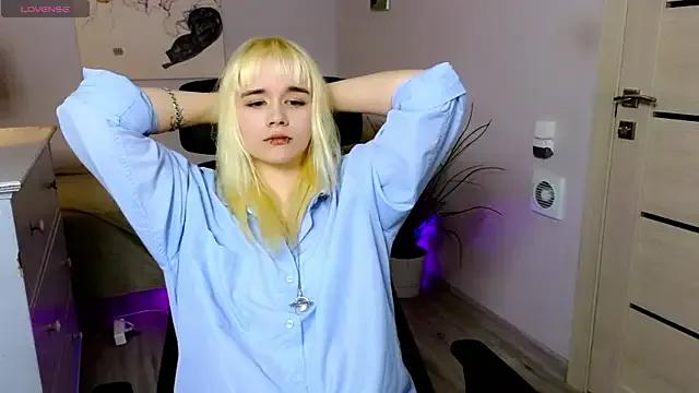 Checkout girls naked models with similar nickname. Cute sexy Free Models.