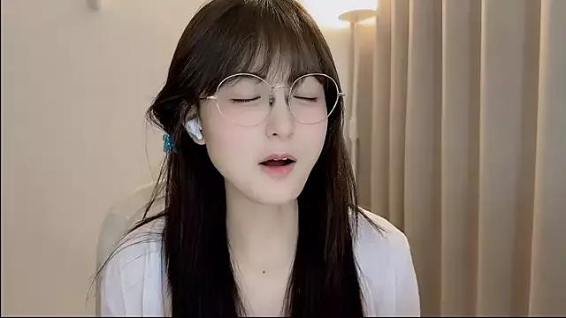 SHUIshui_ from StripChat is Freechat