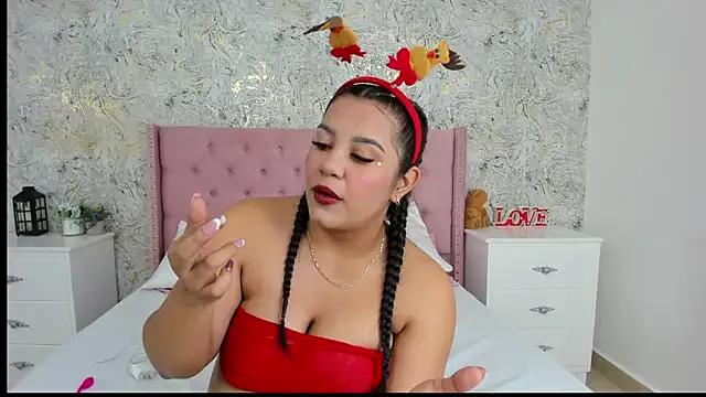 SienaWild from StripChat is Freechat