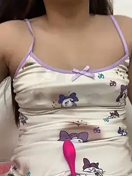SiennaQueen18 from StripChat is Freechat