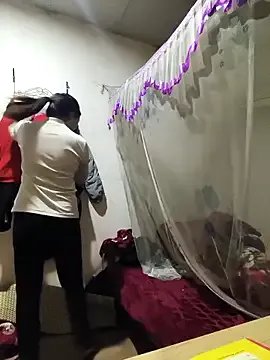 siki-00 on StripChat 