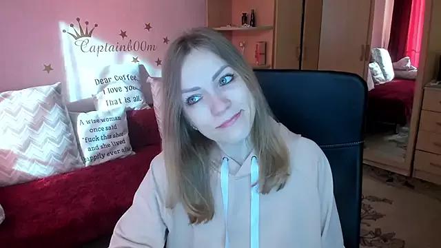 SilviaEyes from StripChat is Freechat