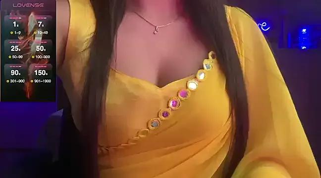 Sizzling_ZAARA from StripChat is Freechat