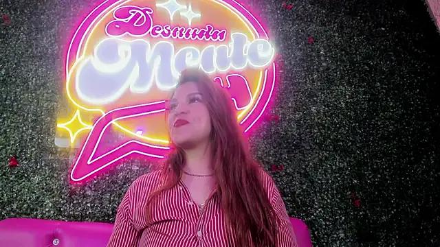 Skylar__Desire from StripChat is Freechat