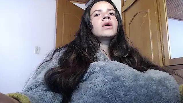 Skylar_Serenity from StripChat is Freechat